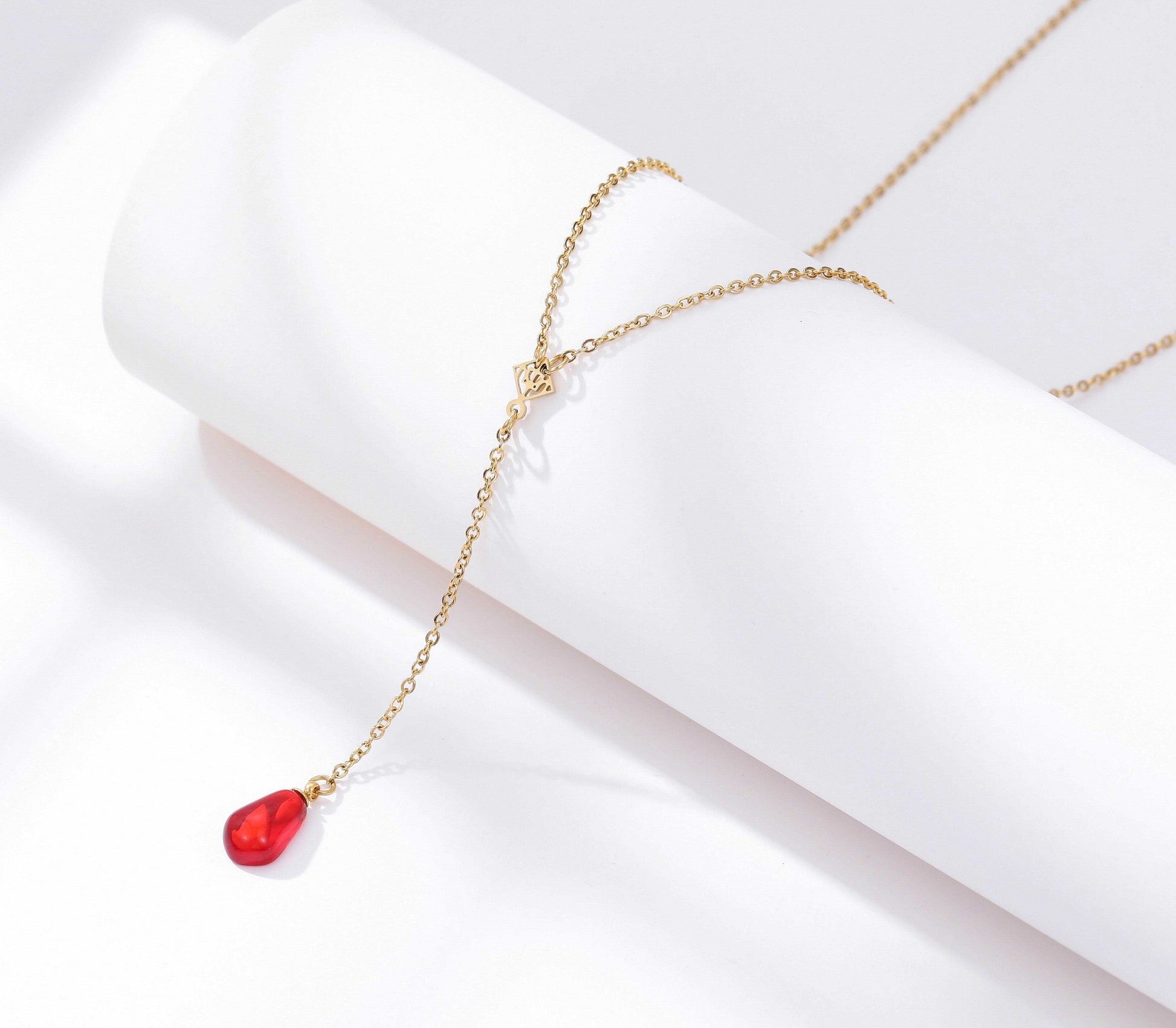 Pomegranate Single Necklace - OMID