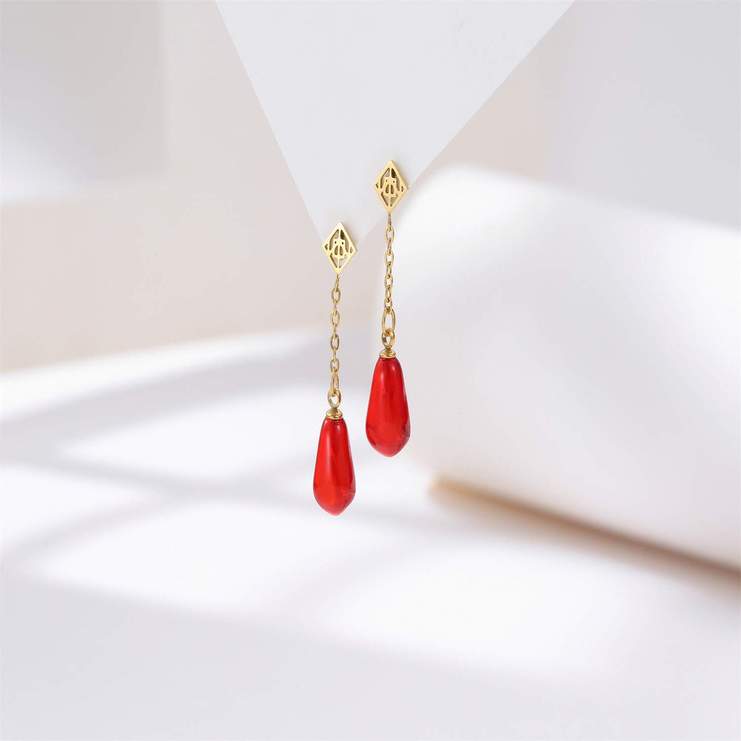 Pomegranate Single Chain Earring - OMID